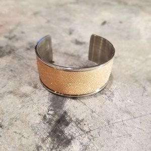 🔵🔵Rose gold sparkle bangle🔵🔵